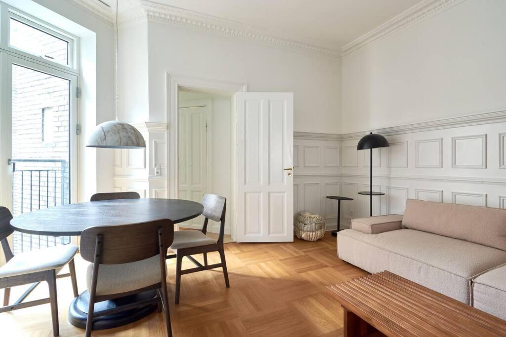 Lejlighed Spacious 3 Bedroom Manor Flat Next To Tivoli